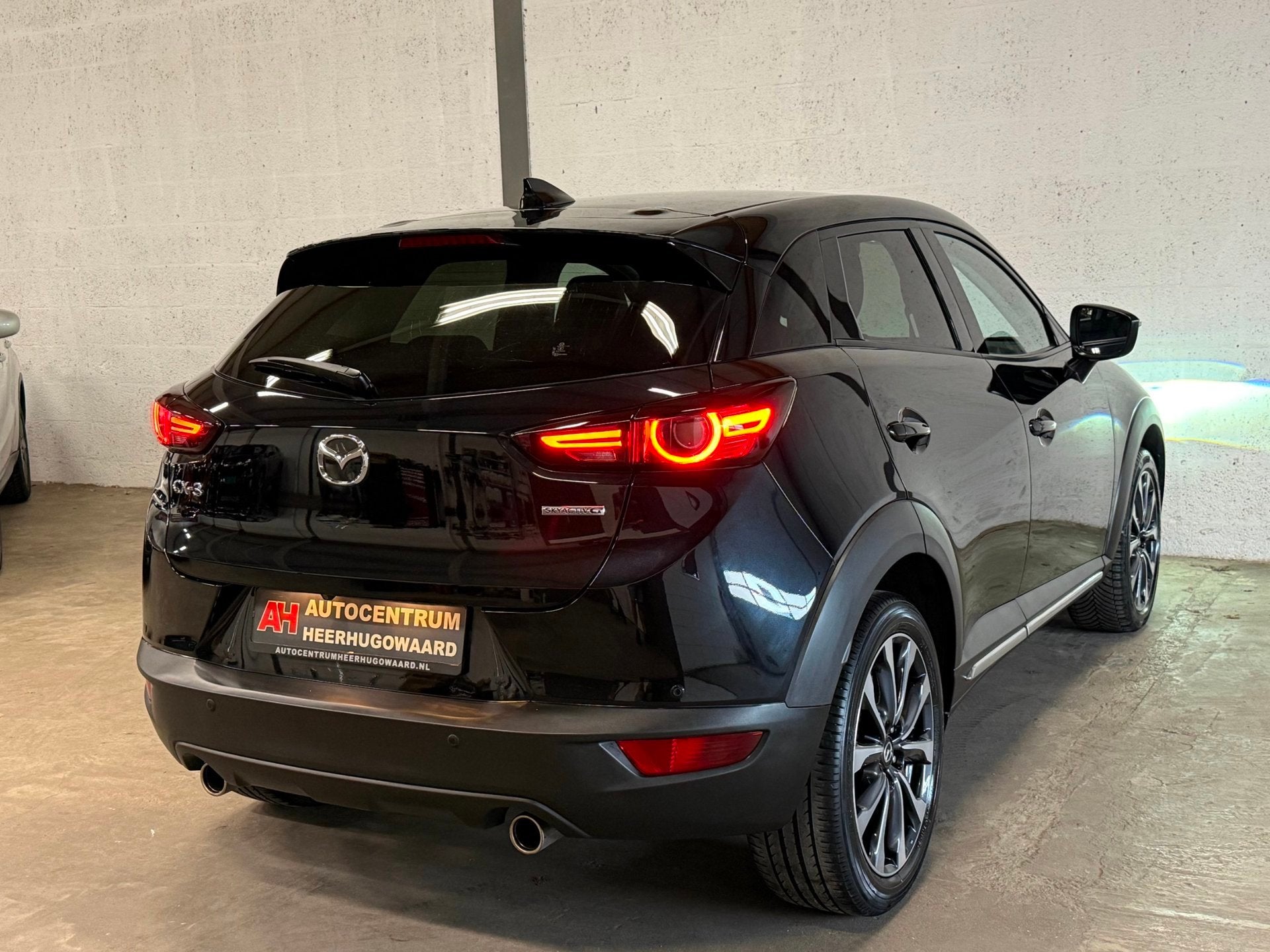Mazda CX-3 2.0 SkyActiv-G 121 Luxury Aut|LED|Navi|Camera|Car, 1998 cc, Zwart, 4 cilinders, Zwart