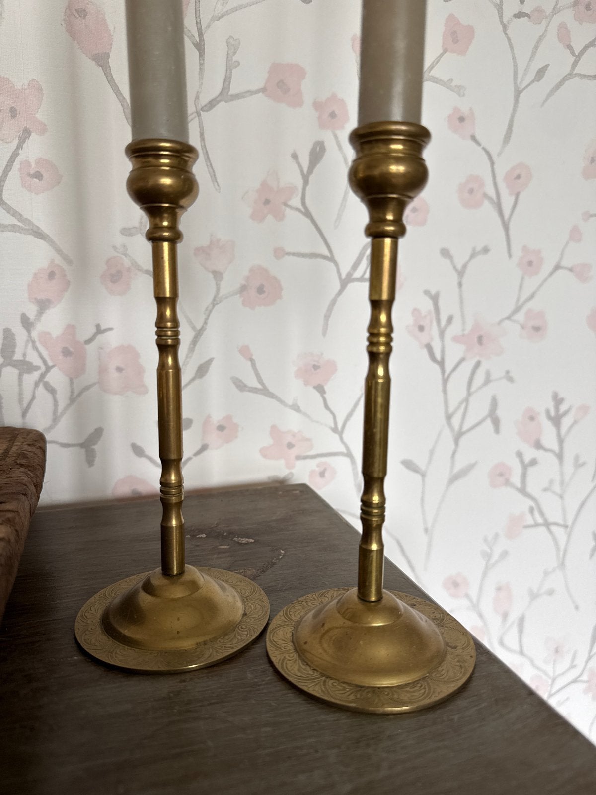Twee koperen kandelaars - 19,5 cm hoog, Antiek en Kunst, Antiek | Kandelaars, Ophalen, Koper of Brons
