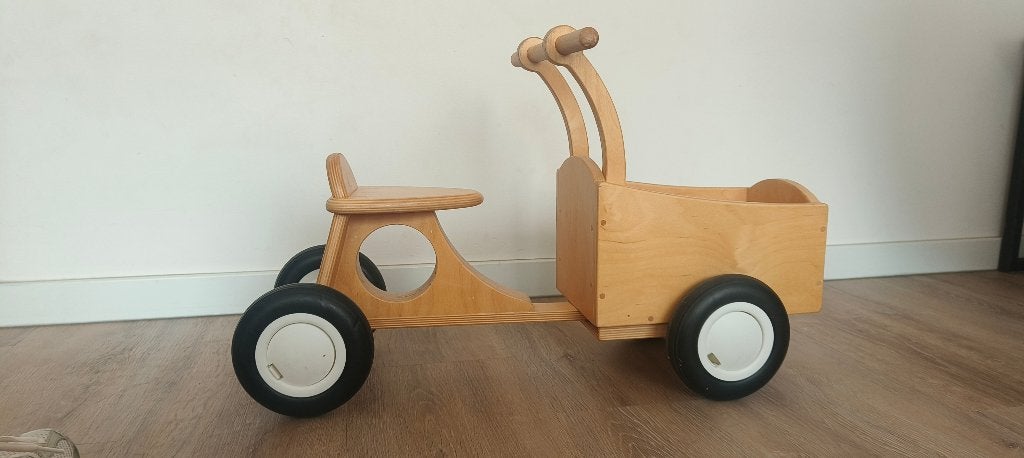 Houten loopfiets / bakfiets, Ophalen, Gebruikt, Loopfiets