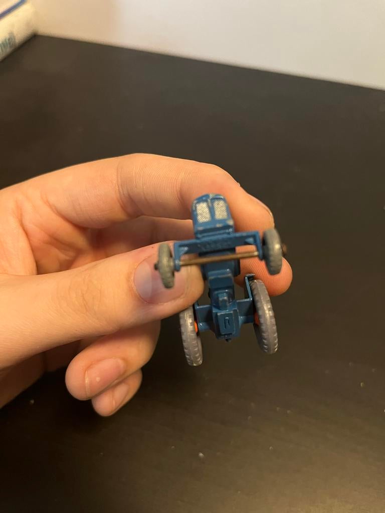 Vintage Speelgoed Tractor - Blauw Metaal, Ophalen of Verzenden, Gebruikt