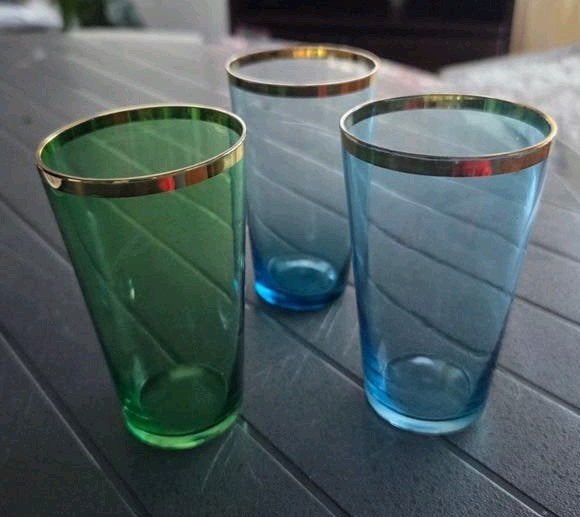3 antieke gekleurde glaasjes., Antiek en Kunst, Antiek | Glas en Kristal, Ophalen of Verzenden