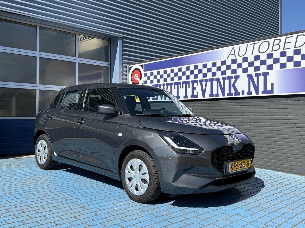 Suzuki Swift 1.2 ADAP CRUISE APPLE P-CAM LED, Auto's, Suzuki, Stof, Gebruikt, Euro 6, 4 cilinders