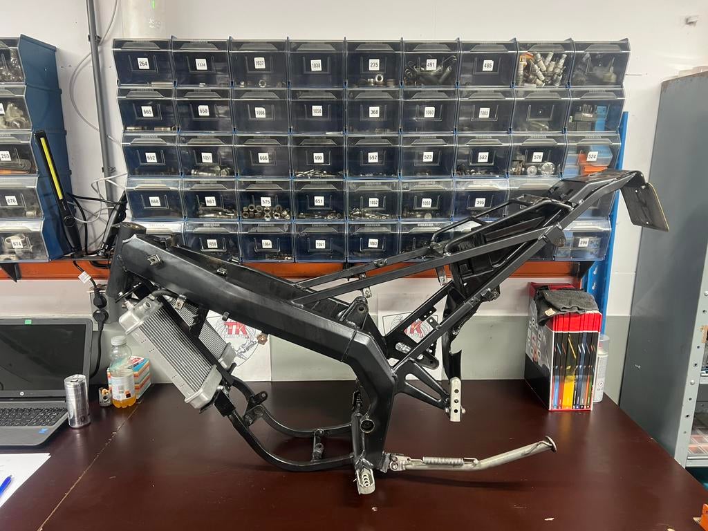 Derbi drd limited frame met dubbele radiateur, Ophalen, Derbi, Frame, Derbi