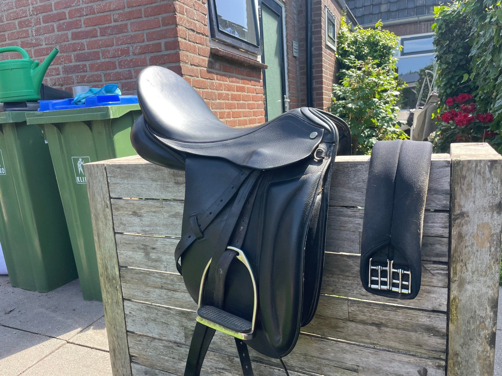 Dressuur Zadel 18 inch met toebehoren