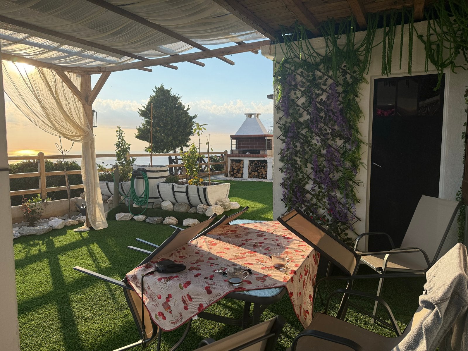 Huis te huur is Griekenland met prachtige uitzicht op zee, Vakantie, Vakantiehuizen | Griekenland, Dorp, In bos, Open haard, 10 personen