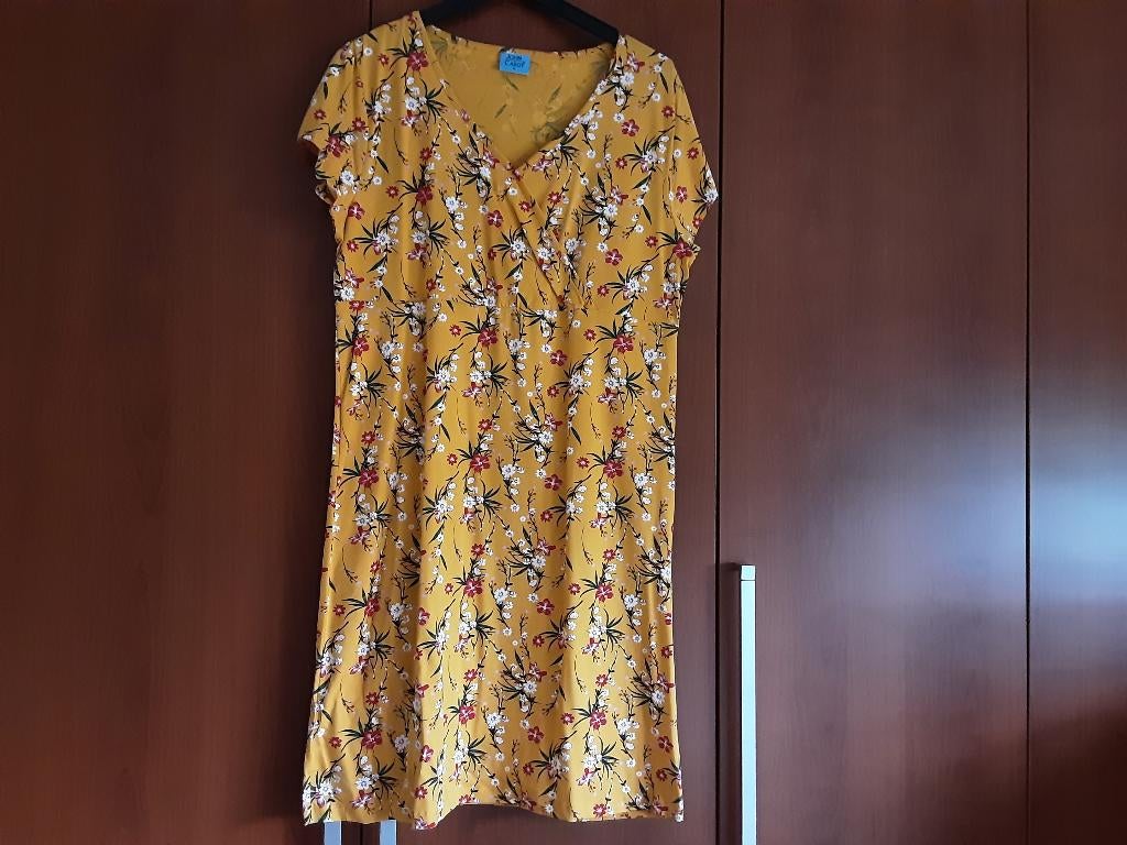 Nieuw Geel Dames Jurk maat XL, Geel, Maat 46/48 (XL) of groter, Nieuw, Ophalen of Verzenden