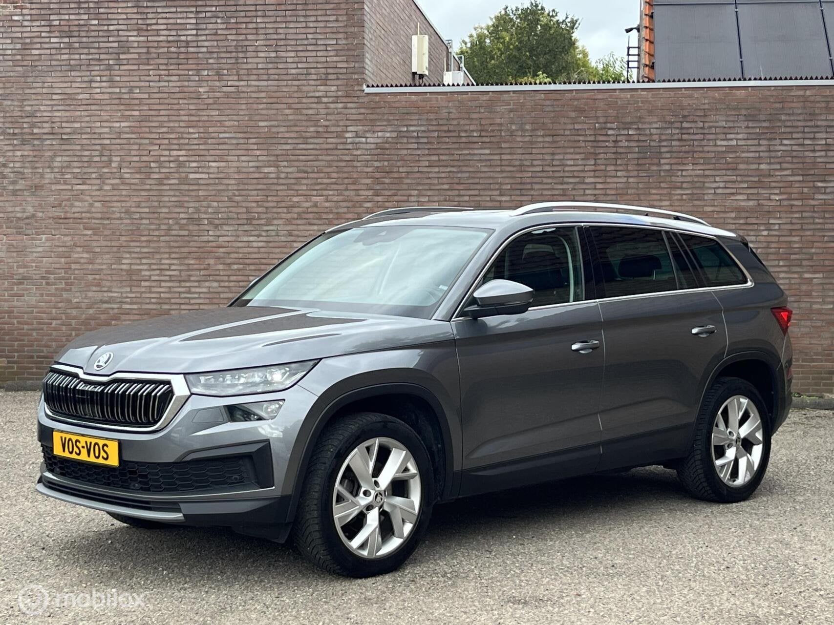 Skoda Kodiaq 1.5 MHEV 7p.|Pano | Stuur&Stoel Verw| LED|, Auto's, Dealer onderhouden, 4 cilinders, 150 pk, 7 stoelen