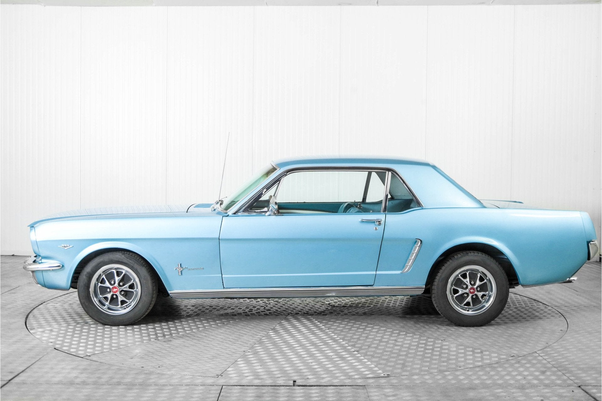 Ford Mustang V8 302 automaat (bj 1966), foto 9