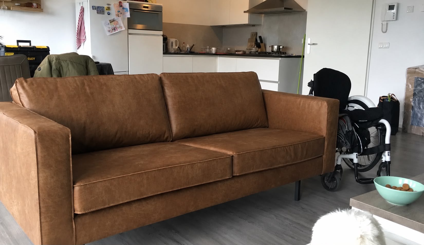 Cognac kleur bank 2,5 zits, Ophalen, Zo goed als nieuw, 75 tot 100 cm, 150 tot 200 cm