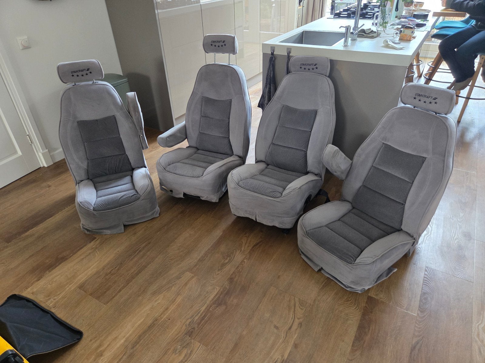 Starcraft captainchairs chevy Van 4x, Auto-onderdelen, Ophalen, Gebruikt