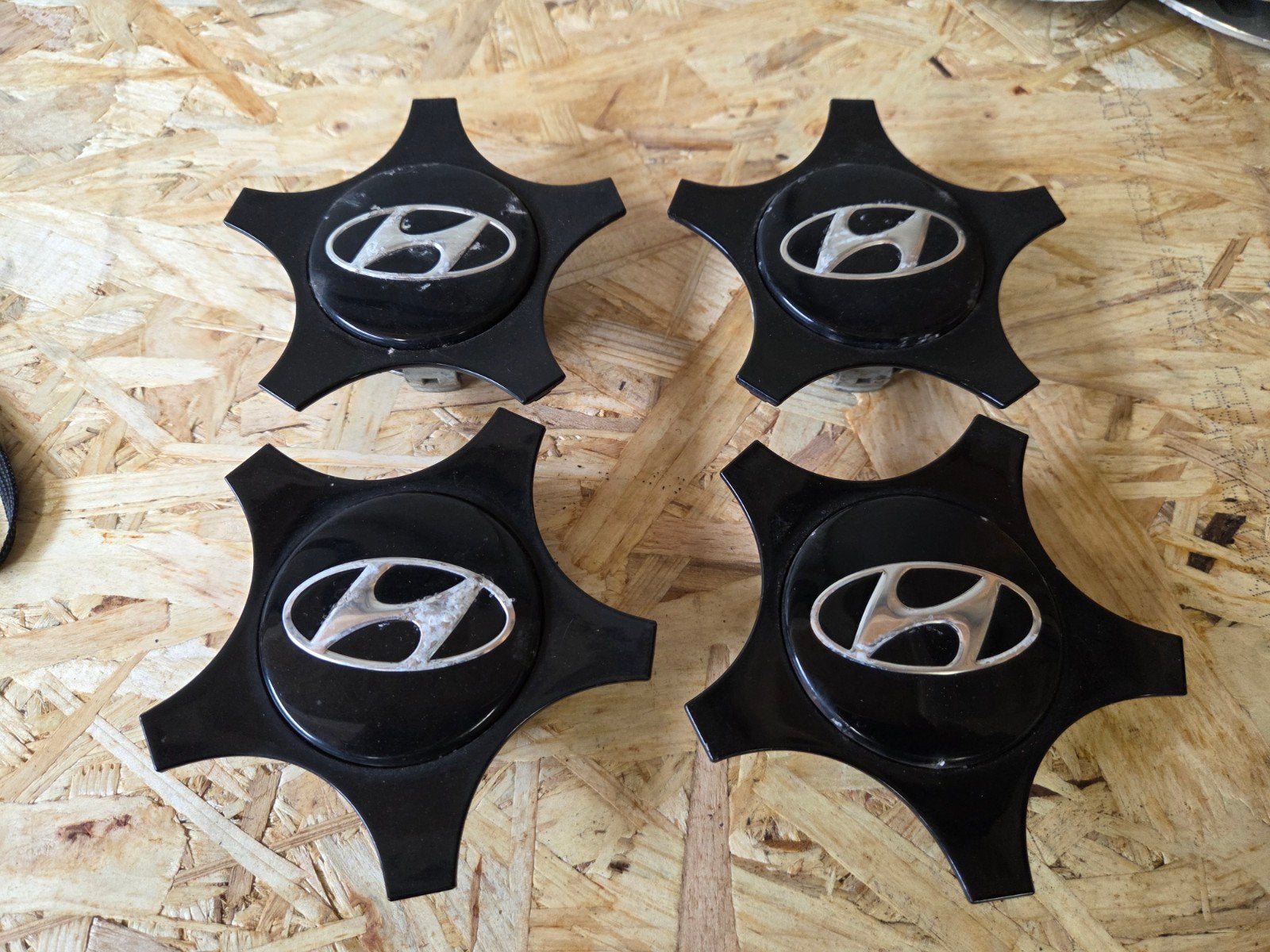Hyundai Veloster naafdoppen, Auto diversen, Wieldoppen, Ophalen of Verzenden