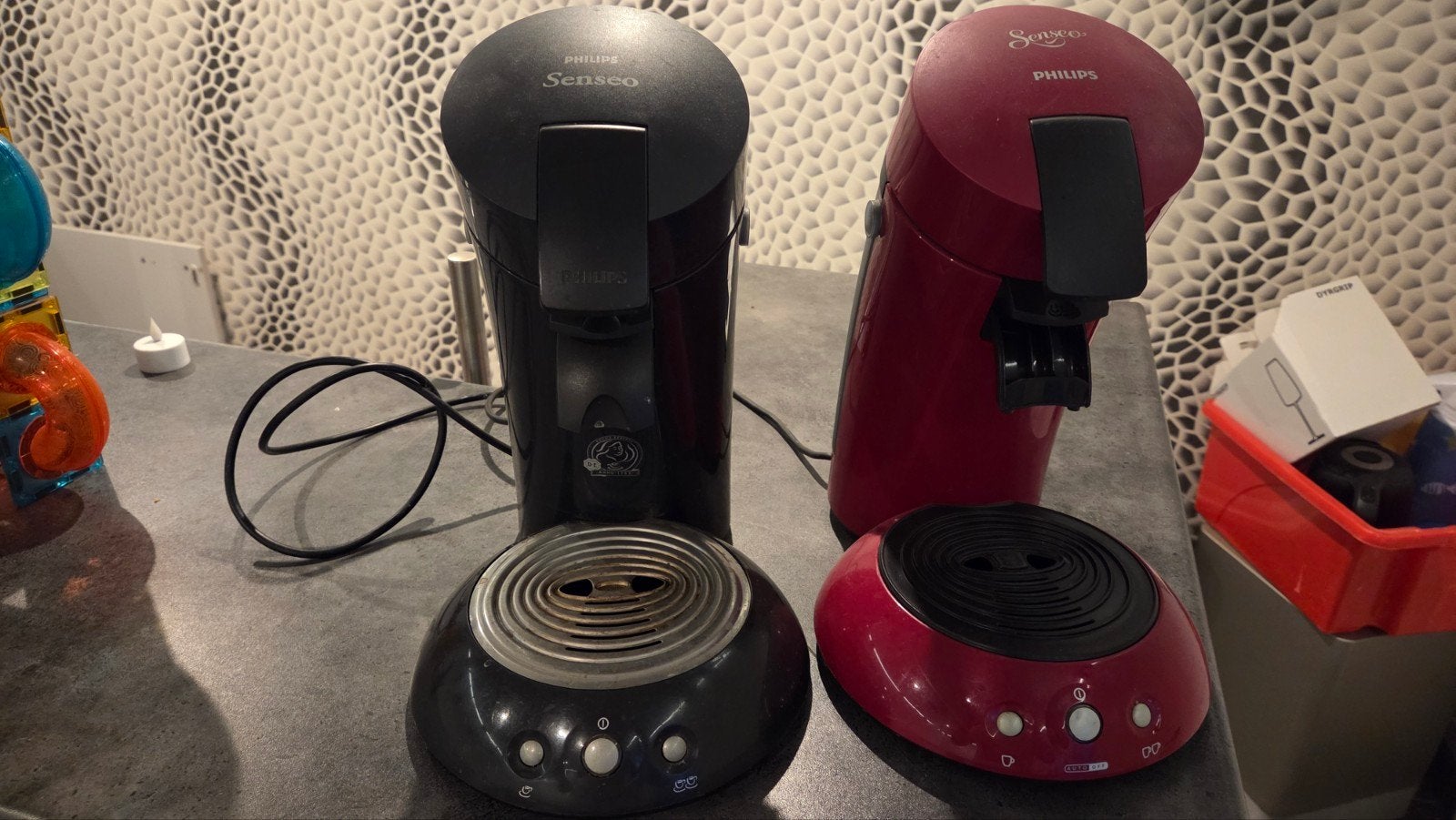 2 Senseo apparaten, Ophalen of Verzenden, Niet werkend, Koffiemachine, Koffiepads en cups