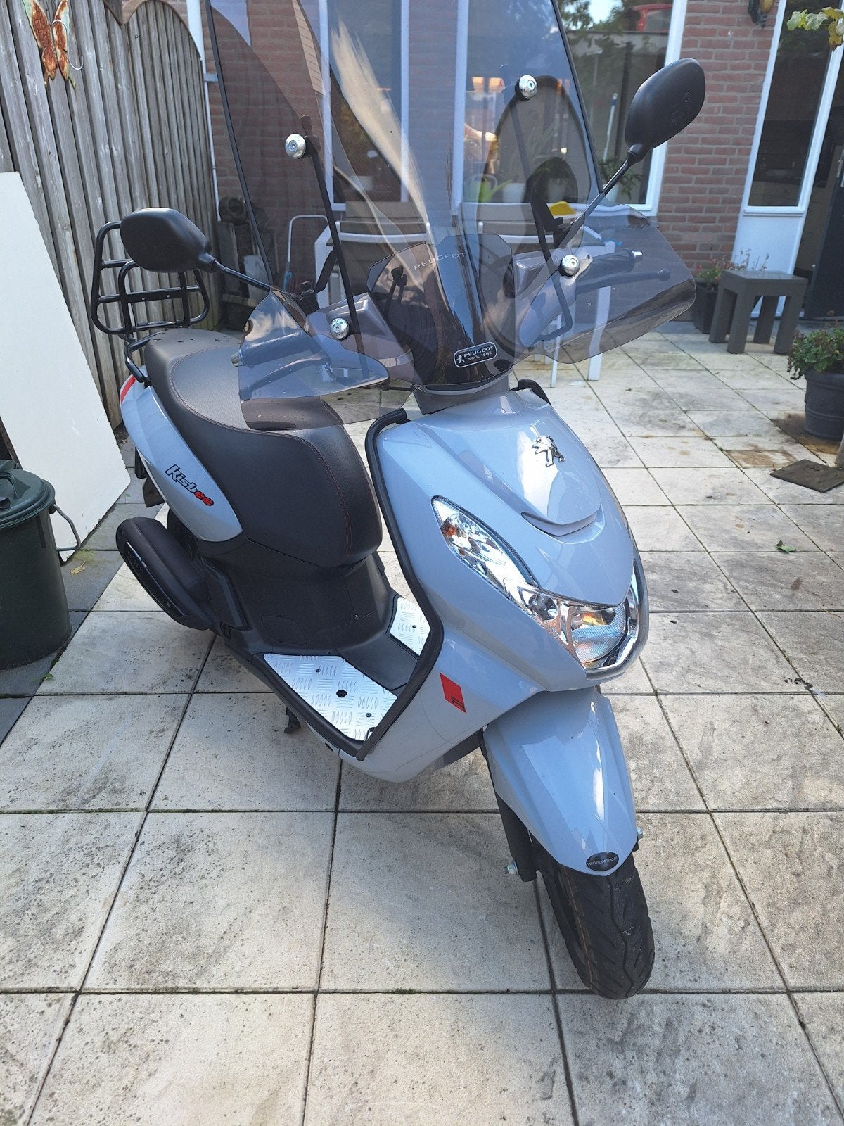 Peugeot Kisbee r .blauw kenteken, Ophalen, Zo goed als nieuw, Benzine, Overige modellen
