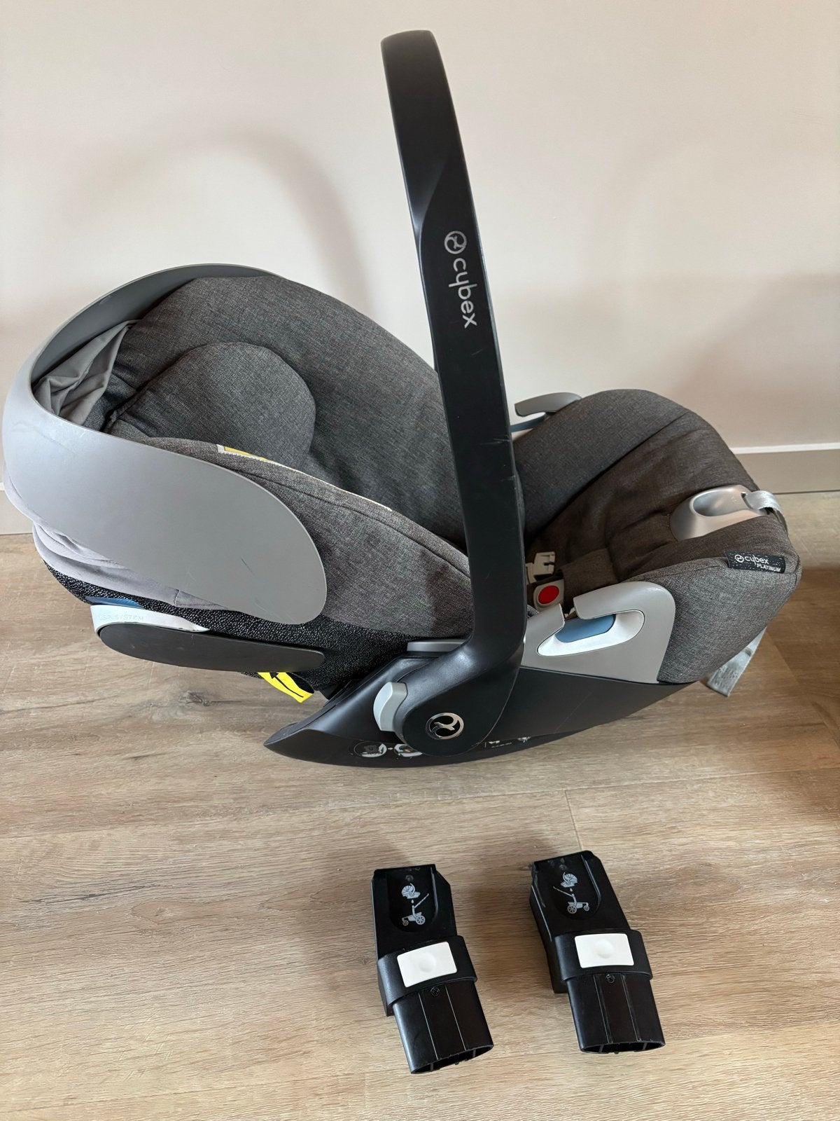 Cybex Cloud Z i-Size PLUS (Manhattan Grey) + Joolz adapters, Overige merken, Slaapstand, Ophalen of Verzenden, Zo goed als nieuw
