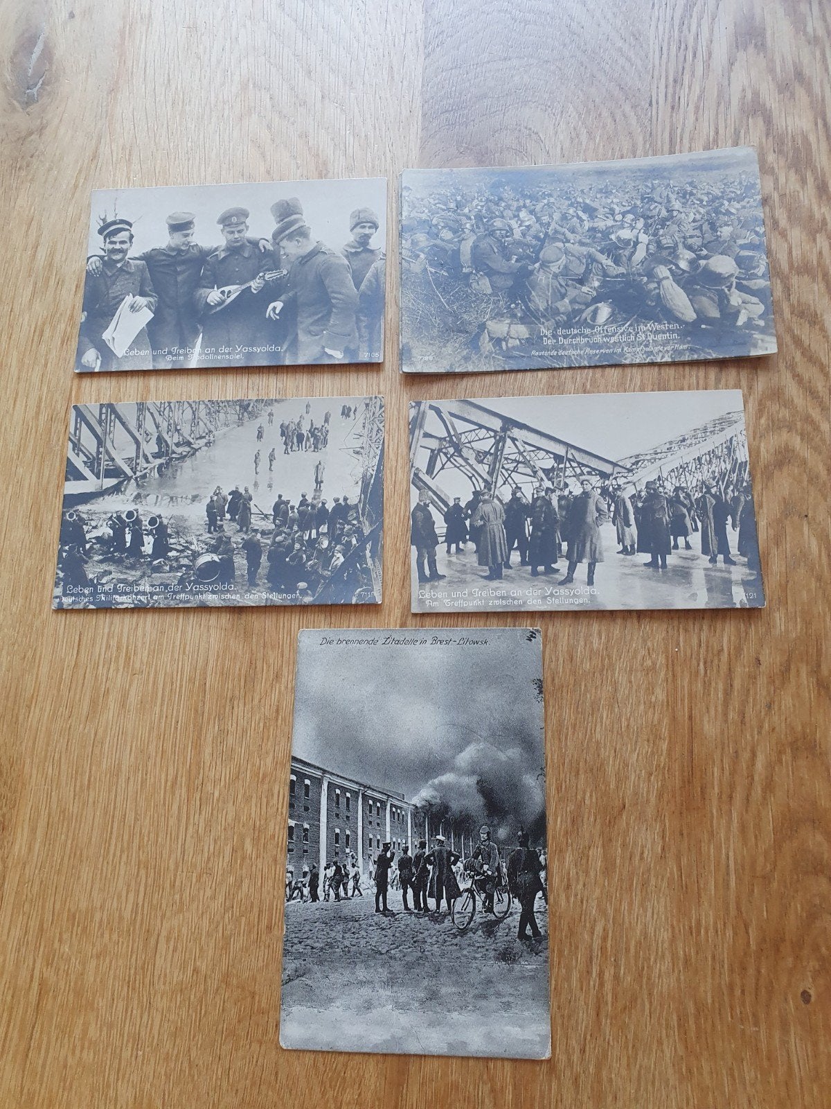 Ansichtkaarten Oost- en Westfront , 1914 -1918., Ophalen of Verzenden, Voor 1920