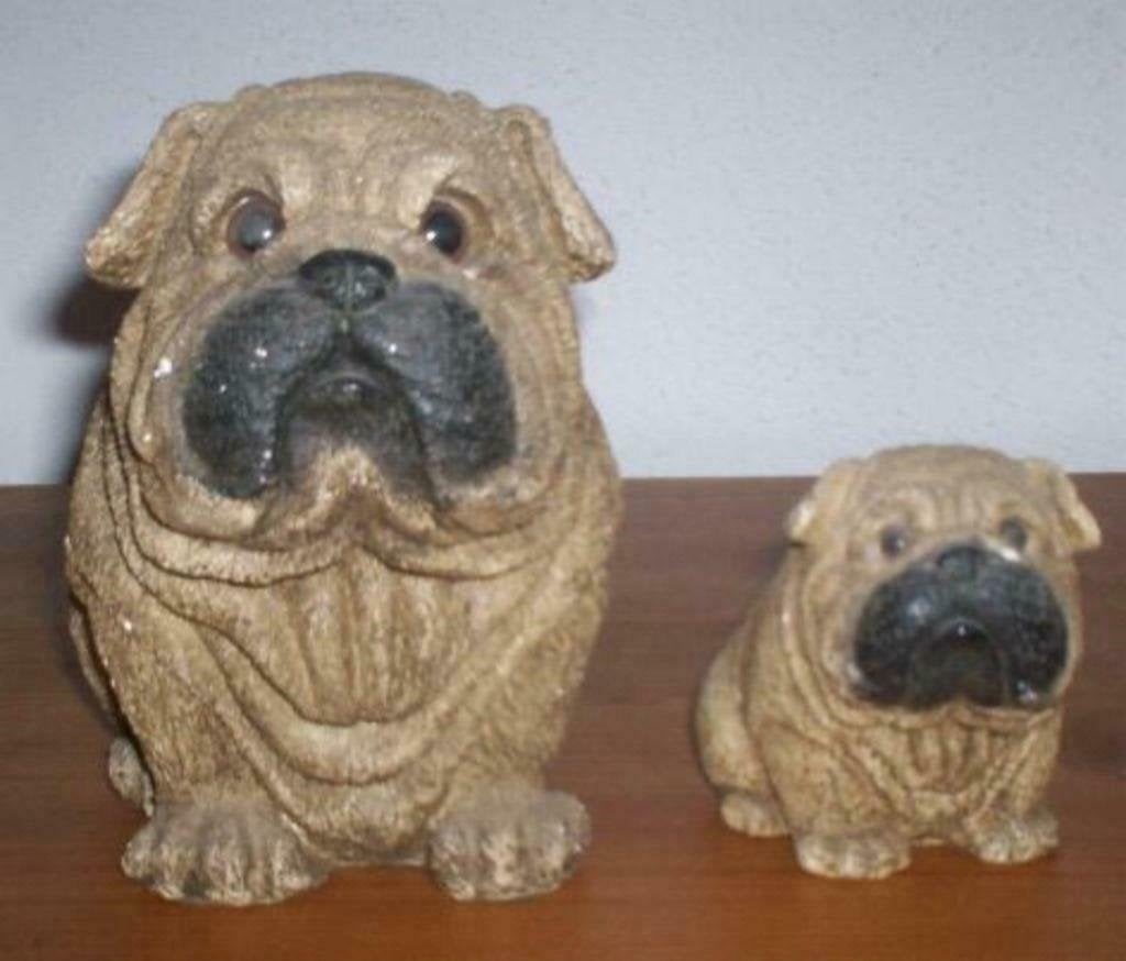 2 engelse bulldoggen bulldog beelden moeder en pup in 1 koop, Ophalen, Gebruikt, Hond of Kat, Beeldje of Figuurtje