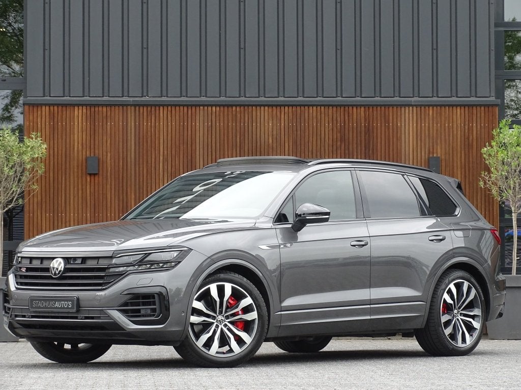 Volkswagen Touareg 3.0 e-Hybrid 462PK 4-Motion R / Massage /, Automaat, Dealer onderhouden, 14 kWh, Gebruikt