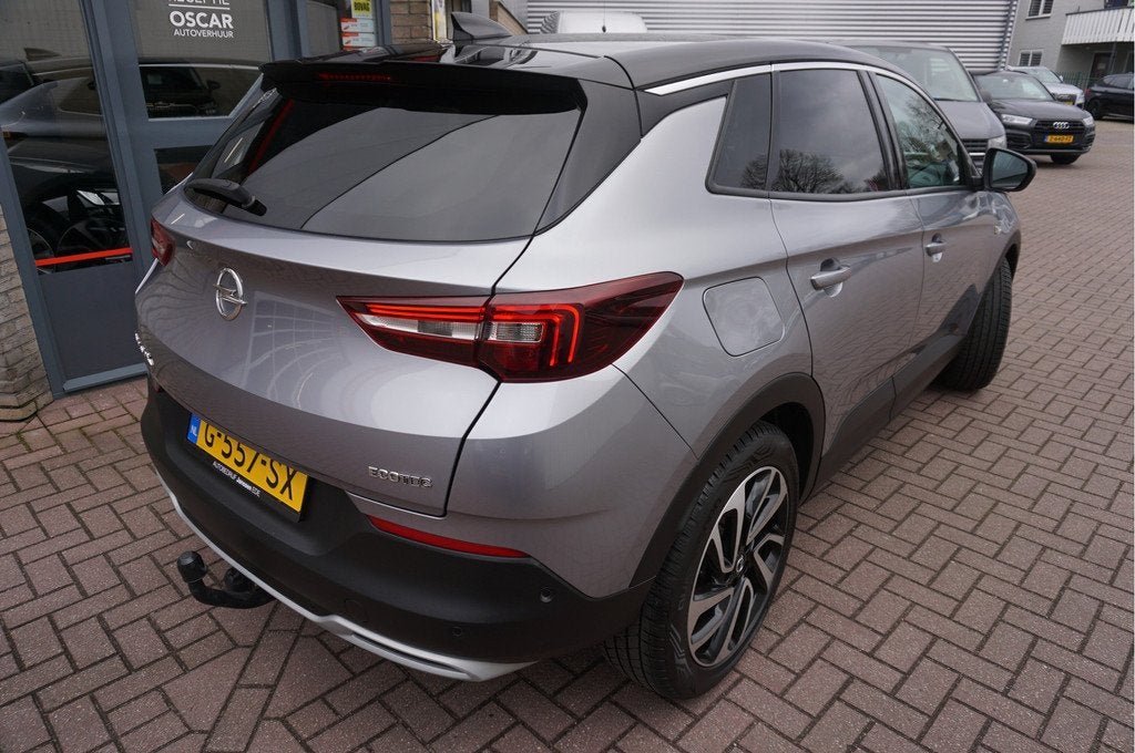 Opel Grandland X 1.2 Turbo Business Executive (bj 2019), Voorwielaandrijving, Gebruikt, 1199 cc, Bedrijf