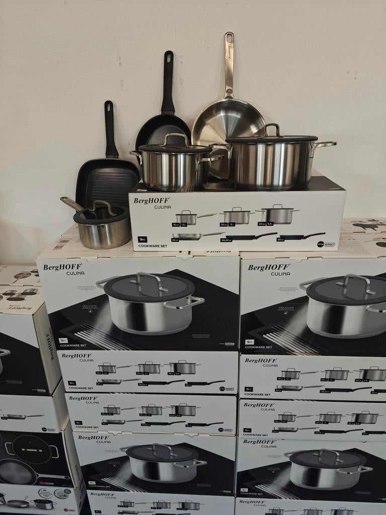 Berghoff Pannenset 9 delig DOWNDRAFT, Huis en Inrichting, Keuken | Potten en Pannen, Nieuw, Pannenset, Ophalen of Verzenden, Rvs