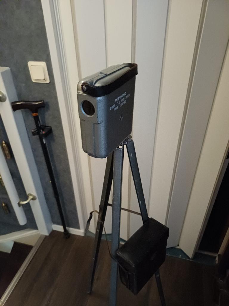 landmeter toestel, Ophalen