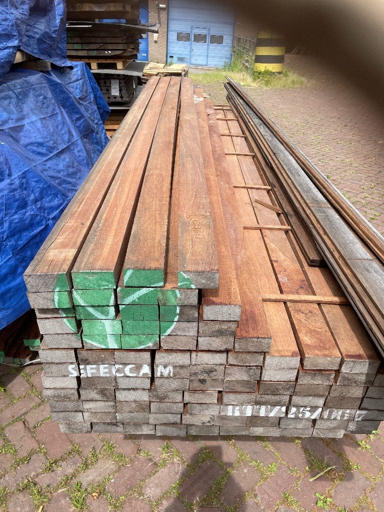Regel vlonder terras balken azobe balken A keuze overkapping, Tuin en Terras, Ophalen, Nieuw, Hout
