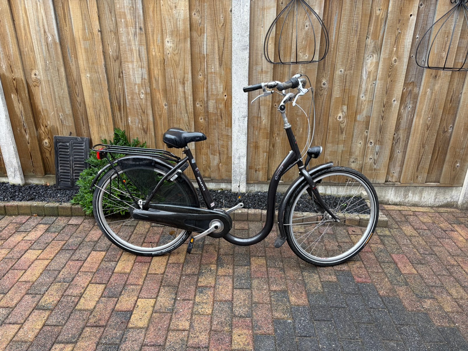 Damesfiets met lage instap (Sparta), Fietsen en Brommers, 47 tot 50 cm, Ophalen, Gebruikt, Handrem