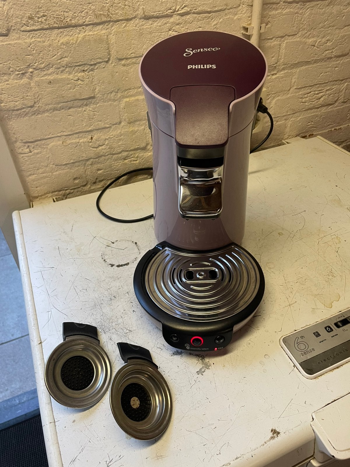 PHILLIPS SENSEO KOFFIE APPARAAT, Koffiepads en cups, Koffiemachine, Ophalen of Verzenden, Zo goed als nieuw