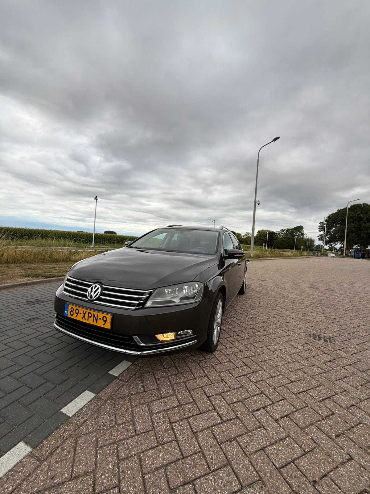 Volkswagen Passat 1.4 TSI 90KW Variant DSG 2012 Bruin, Auto's, Bruin, 122 pk, Origineel Nederlands, 750 kg