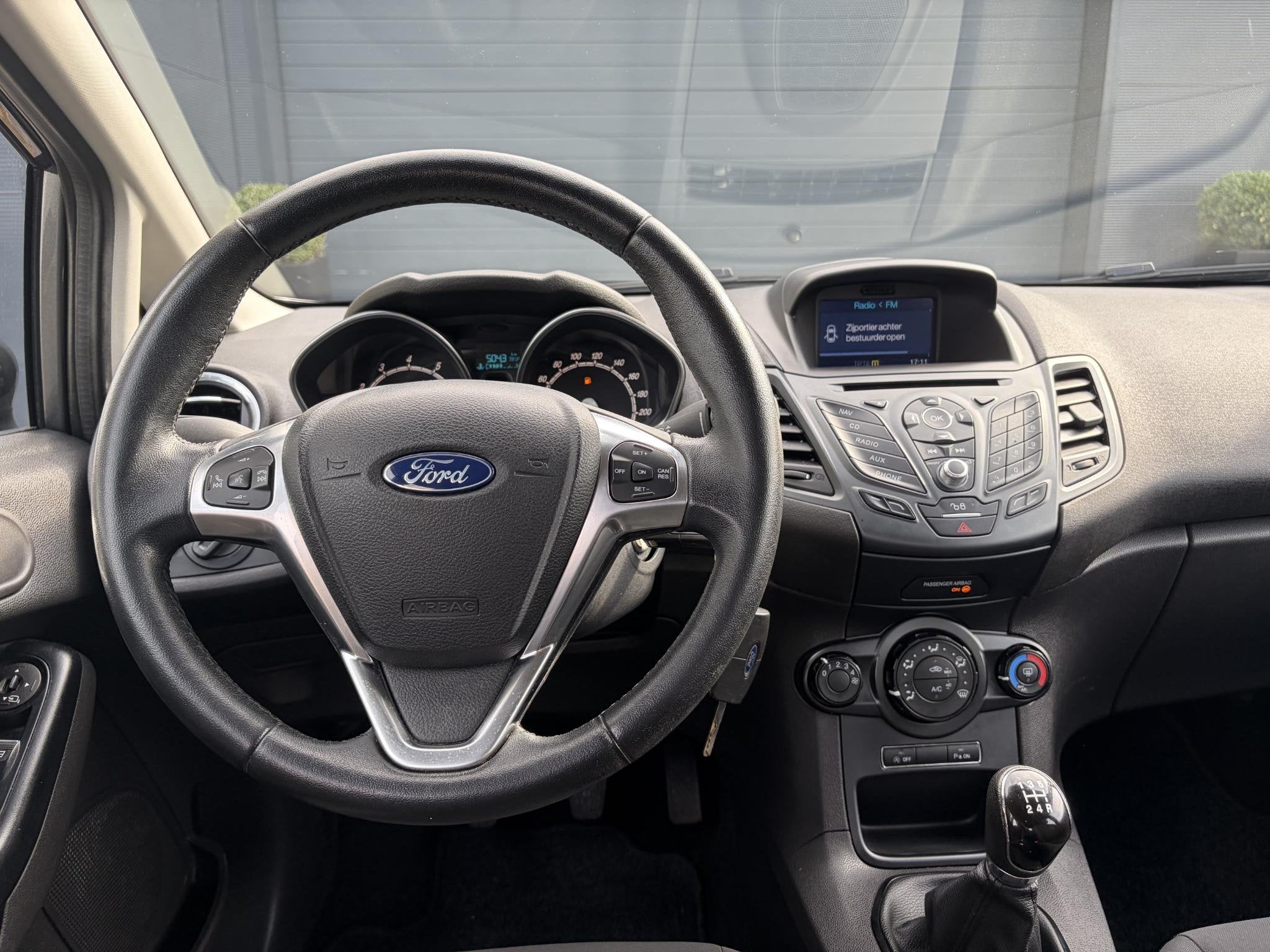 Ford Fiesta 1.0 Style Ultimate 2e Eigenaar l Navi l Airco l, Auto's, Voorwielaandrijving, Stof, Euro 6, 525 kg