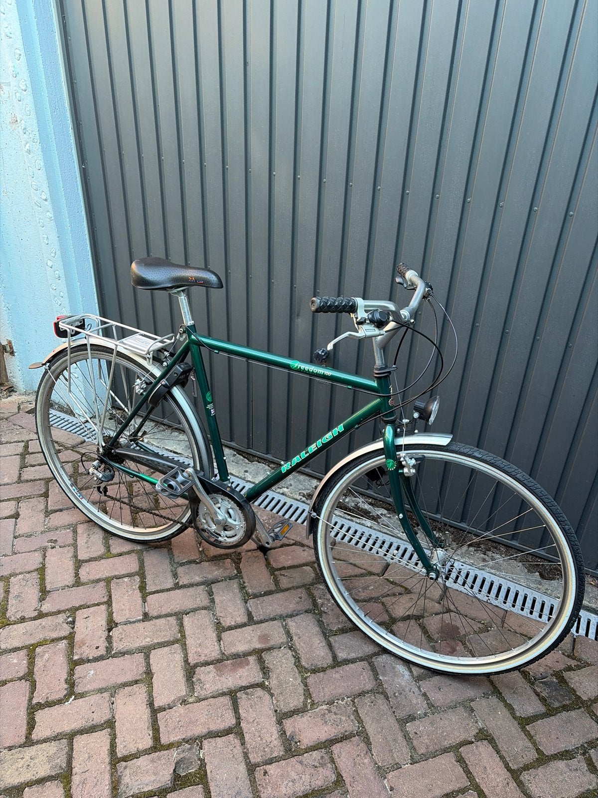 Raleigh Freedom 100 -retro vintage toerfiets, 28 inch, Velgrem, Meer dan 20 versnellingen, Ophalen