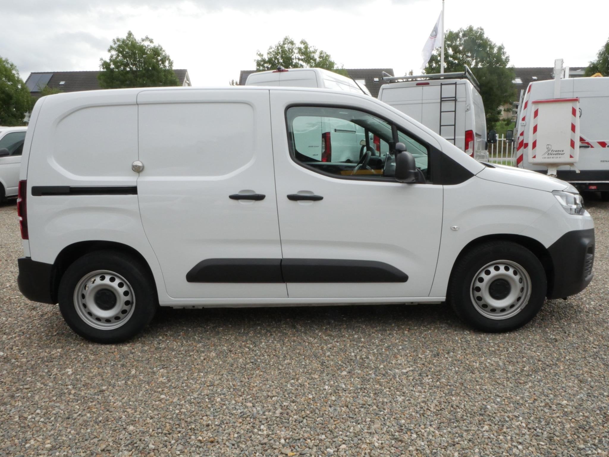 Citroen ë-Berlingo Club 50 kWh SOH 95% Airco Camera, Gebruikt, 275 km, Wit, Origineel Nederlands
