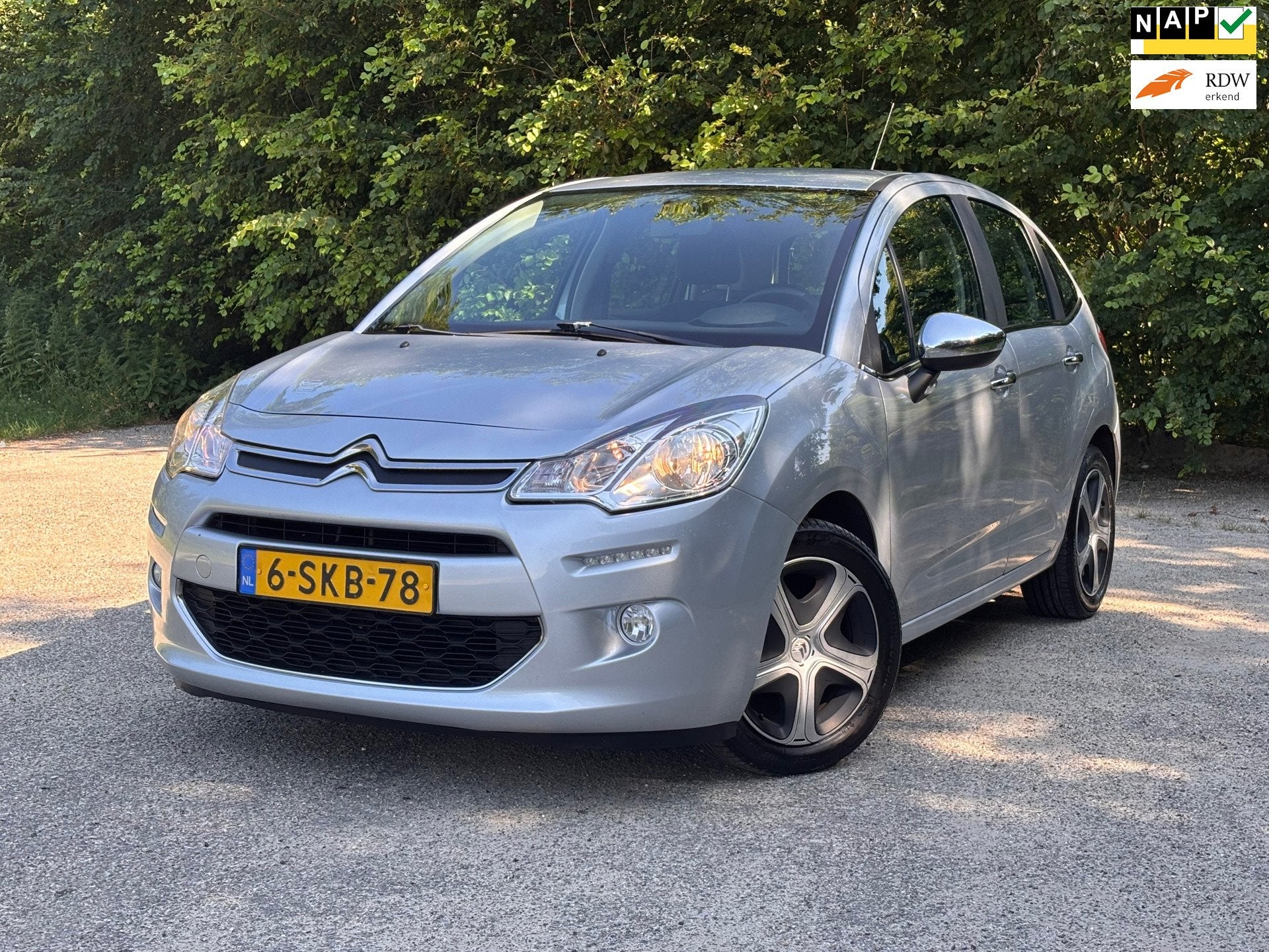 Citroen C3 1.2 VTi Collection | " 174.000 " KM + Nwe APK + C, Auto's, Voorwielaandrijving, Euro 5, Gebruikt, 31 €/maand