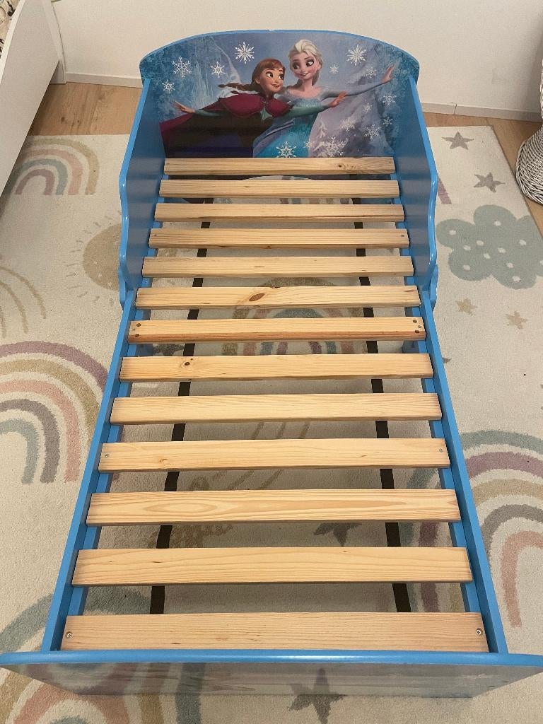 Frozen kinderbed - Anna, Elsa & Olaf, Ophalen, Zo goed als nieuw, 140 tot 160 cm, 70 tot 85 cm