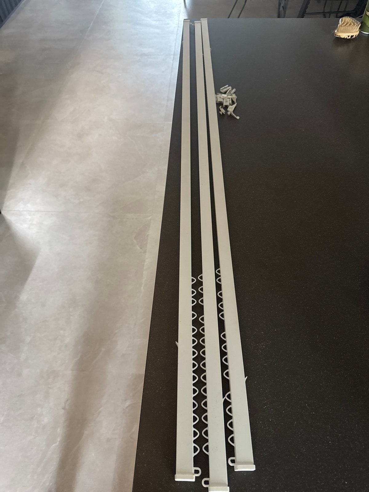 IKEA vidga Gordijnrails 140cm compleet met accessoires, Huis en Inrichting, Ophalen, Inclusief montageonderdelen, Gebruikt, Wit