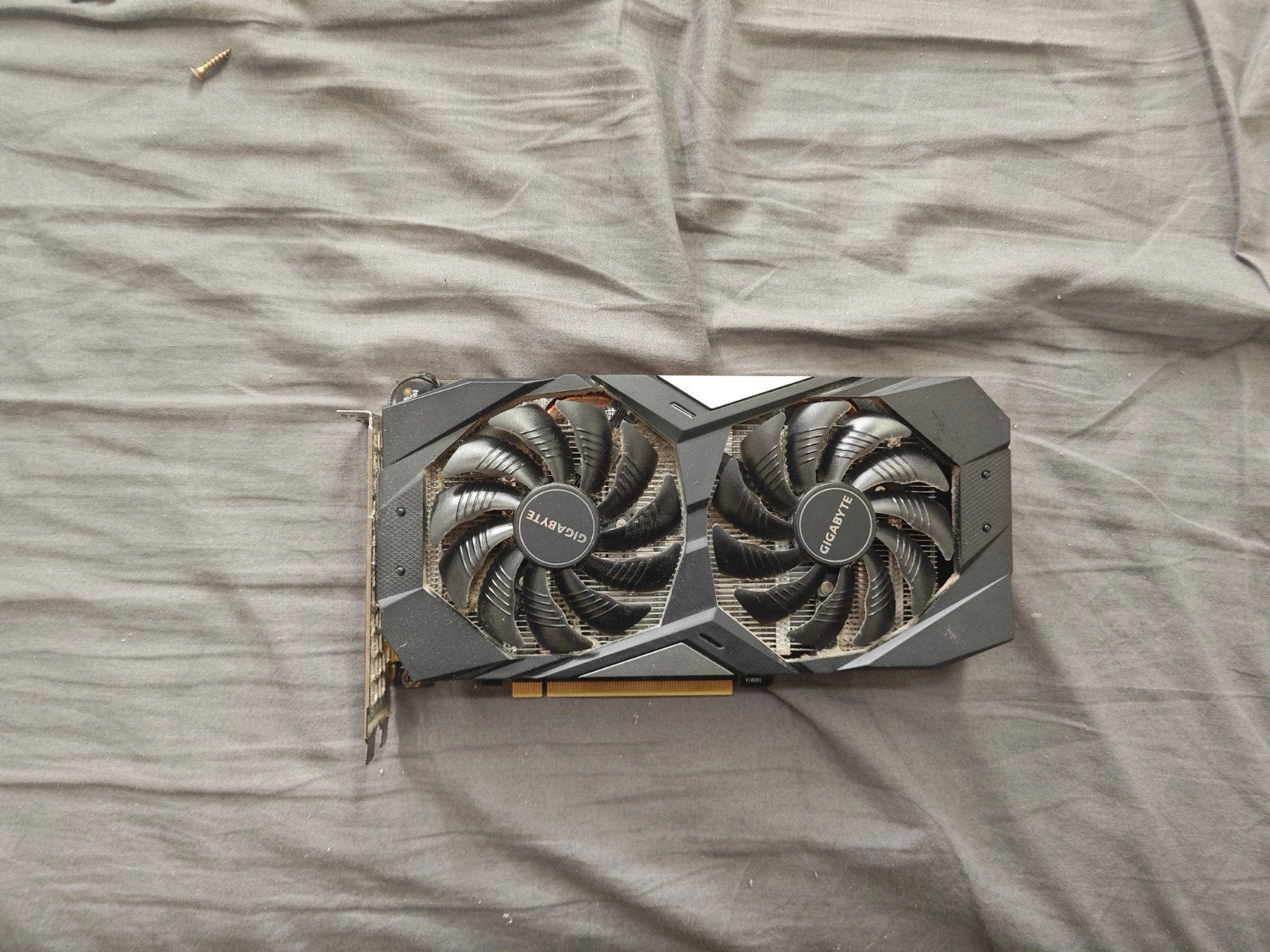 Rtx 2060 6gb, PCI-Express 3, GDDR6, Ophalen of Verzenden, Zo goed als nieuw