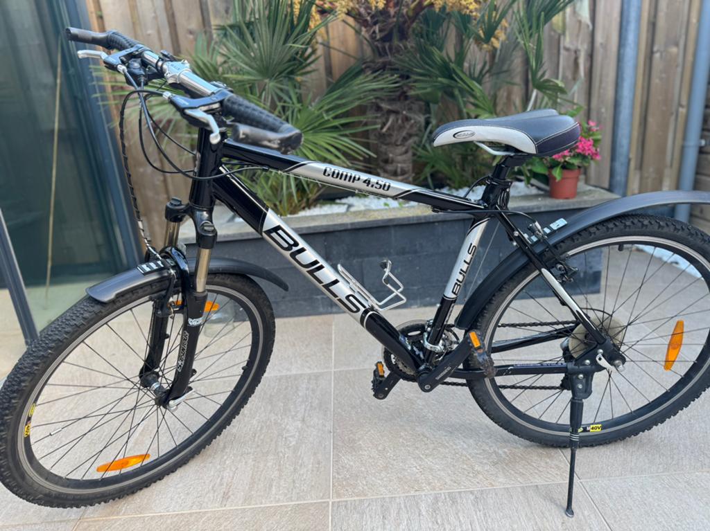 Bulls Comp 4.50 hybride fiets – Zwart/Wit, Fietsen en Brommers, Fietsen | Mountainbikes en ATB, Zo goed als nieuw, Overige merken