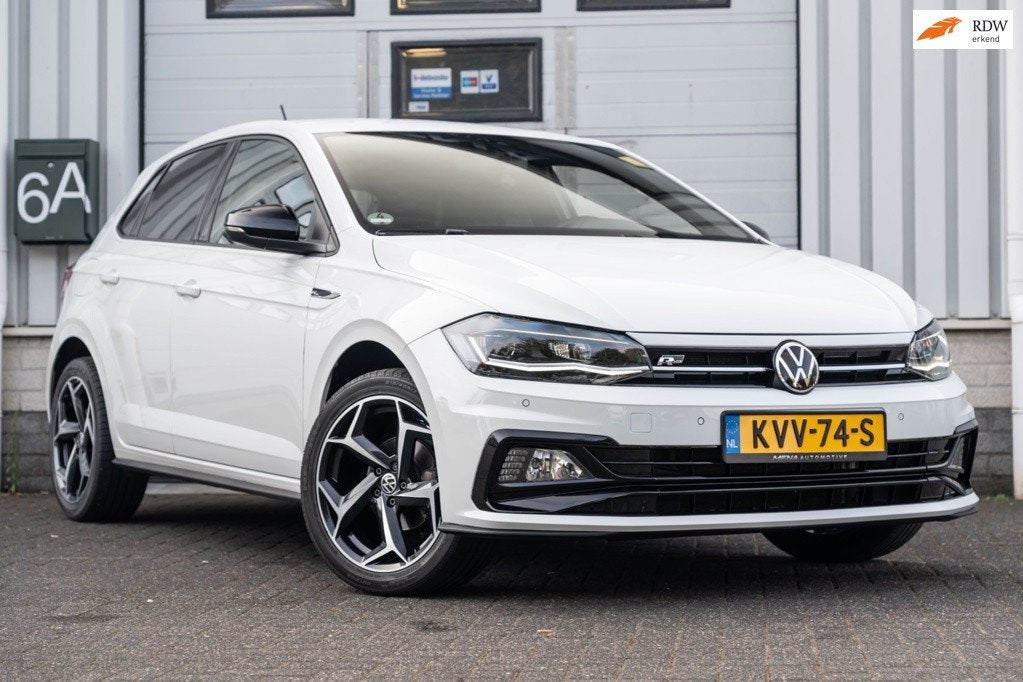 Volkswagen POLO 1.0 TSI FULL LED 3x r-line automaat, Auto's, Gebruikt, 95 pk, 1096 kg, Alcantara