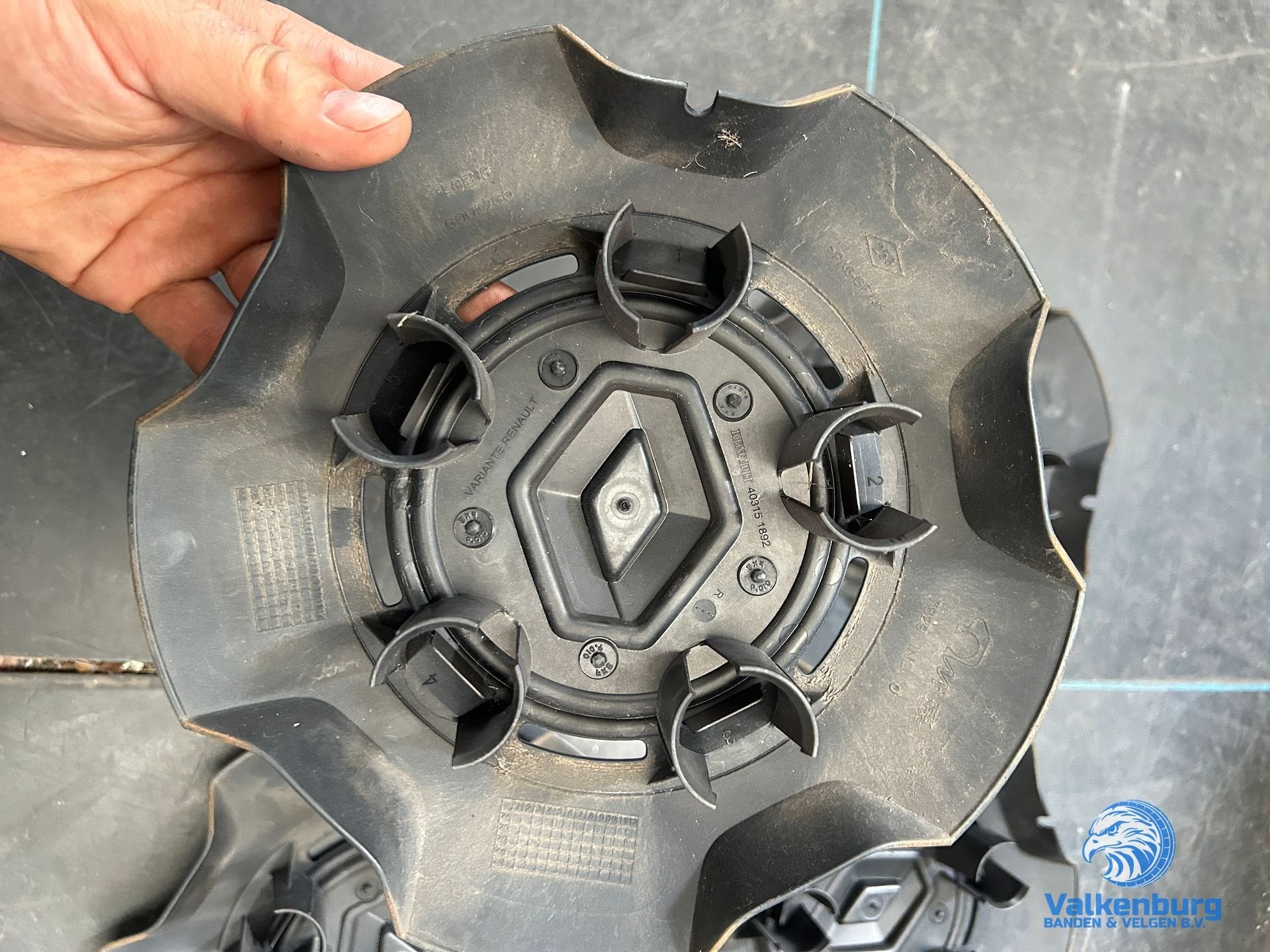 ORIGINELE Renault Trafic naafkap naafdop wieldop set zwart, Auto diversen, Wieldoppen, Gebruikt, -, Verzenden, -