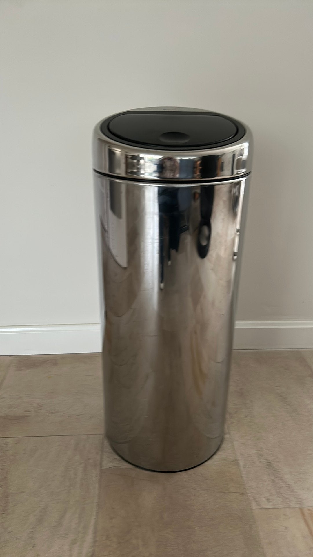 Brabantia Touch BIN Pedaalemmer 30L - RVS, Gebruikt, Met pedaal, 50 tot 75 cm, Ophalen of Verzenden