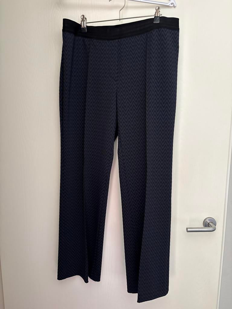 Donkerblauwe broek Gardeur met zigzagpatroon, Maat 38/40 (M), Blauw, Nieuw, Ophalen of Verzenden