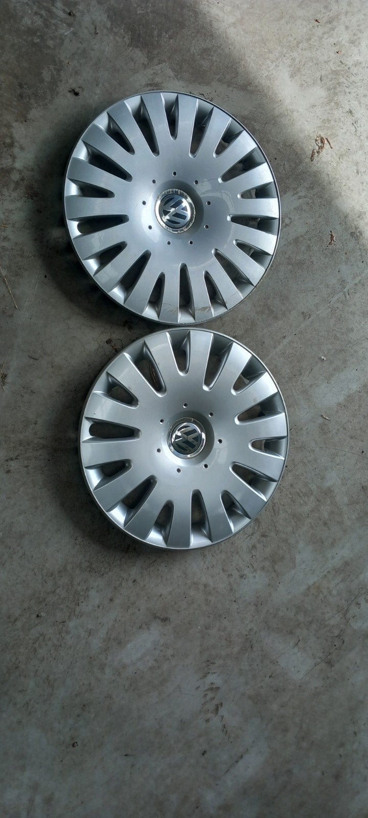Originele Volkswagen 16 inch wieldoppen (set van 2), Ophalen, Gebruikt