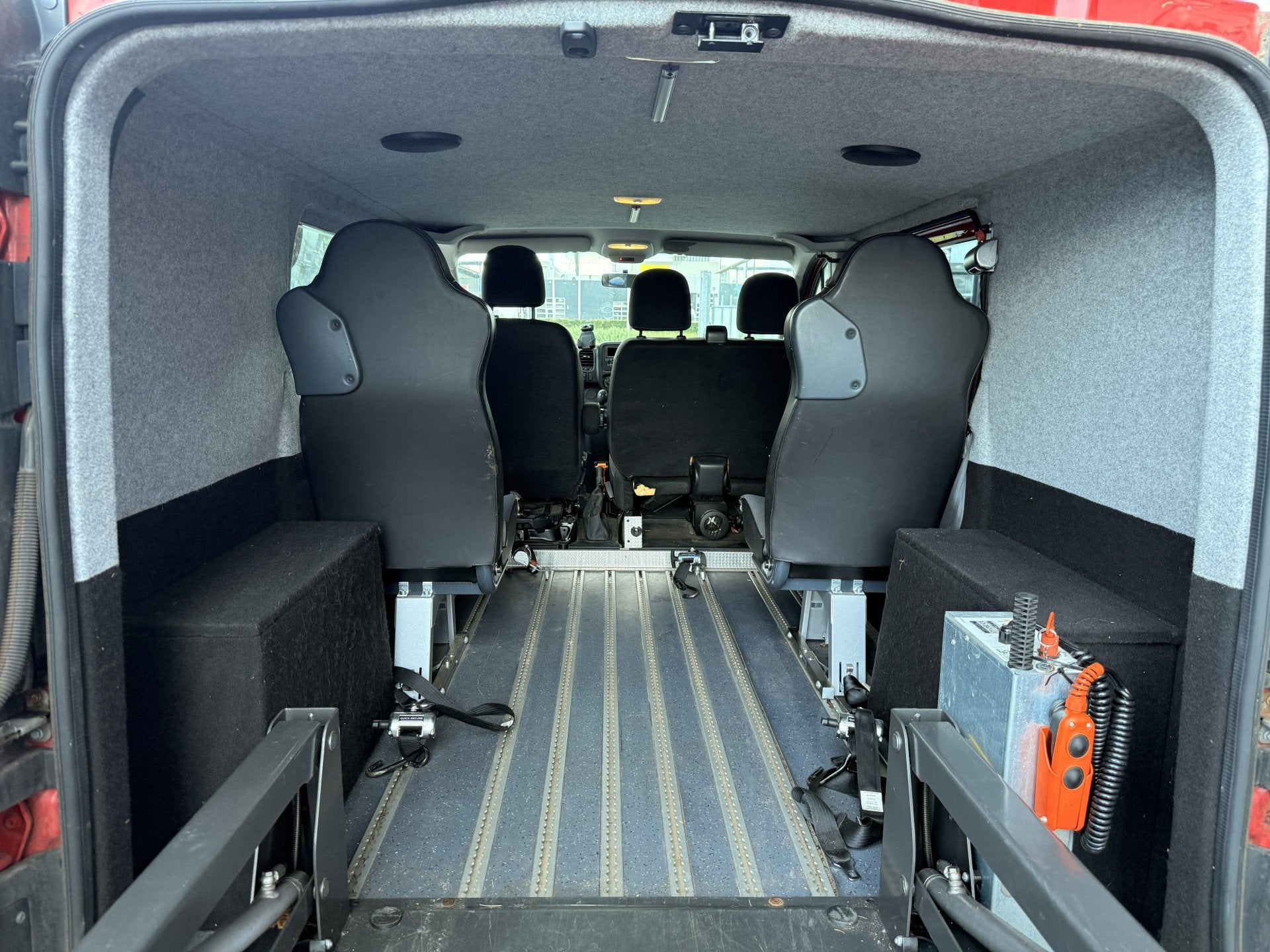 Opel Vivaro 5+1 Rolstoelbus 1.6 CDTI L1H1 Edition (Mooie com, Auto's, Voorwielaandrijving, Gebruikt, Euro 6, 4 cilinders