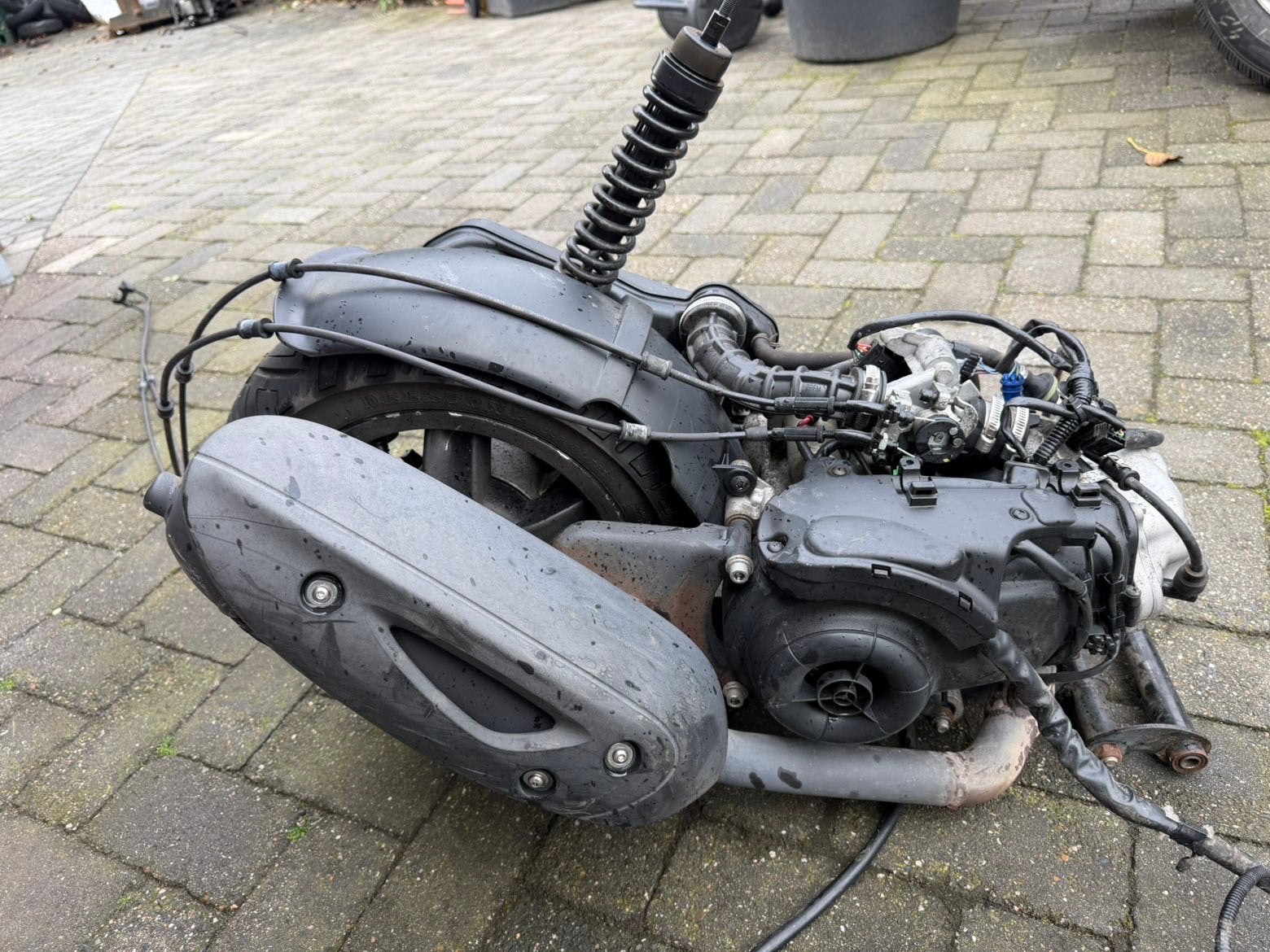 Motorblok piaggio zip e5, Ophalen