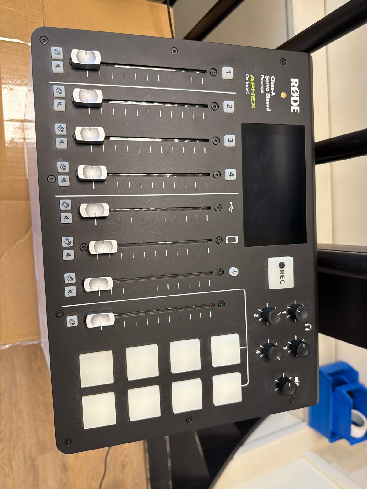 Rode RodeCaster Pro - DEMO, Muziek en Instrumenten, Ophalen of Verzenden, Zo goed als nieuw, Minder dan 5 kanalen, Microfooningang