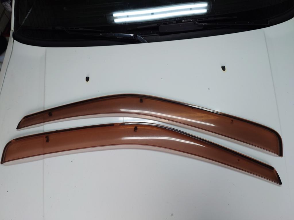 Nissan Almera N15 GTi/ VZR window visors / rain guards, Auto-onderdelen, Ophalen of Verzenden, Gebruikt, Nissan