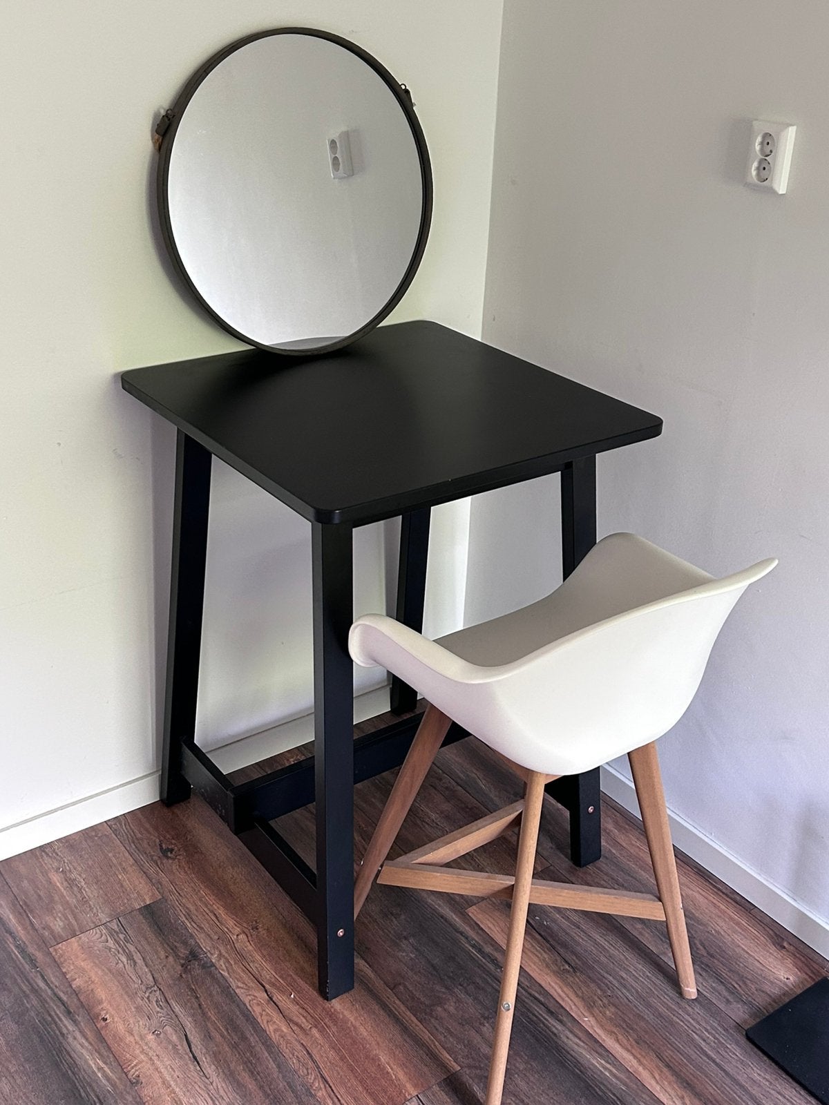 Set tafel barkruk + spiegel, gebruikt als make-up tafel, Ophalen, Zo goed als nieuw