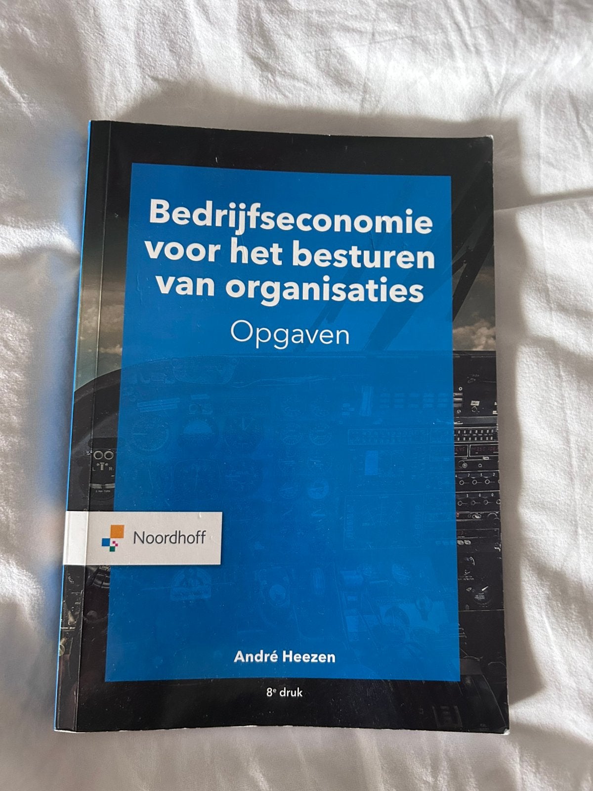 Bedrijfseconomie voor het besturen van organisaties, Boeken, Ophalen of Verzenden, Zo goed als nieuw, Economie en Marketing