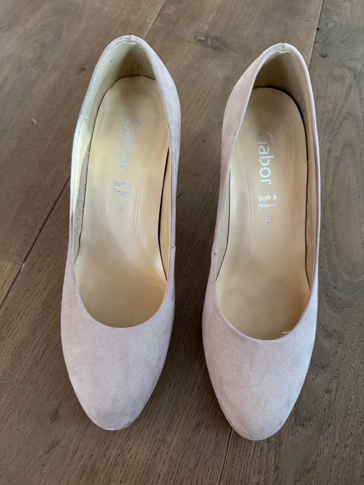Gabor pumps - Roze suède hakken maat 38, Kleding | Dames, Ophalen of Verzenden, Gedragen, Roze, Pumps