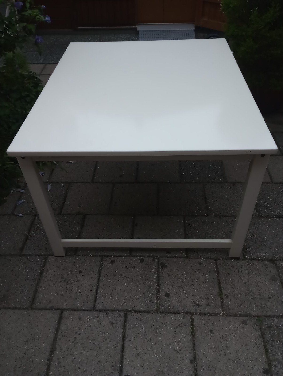 Zeer stevige witte houten (eetkamer-)tafel 100x120cm, Huis en Inrichting, Tafels | Eettafels, Ophalen, Vierkant, Zo goed als nieuw