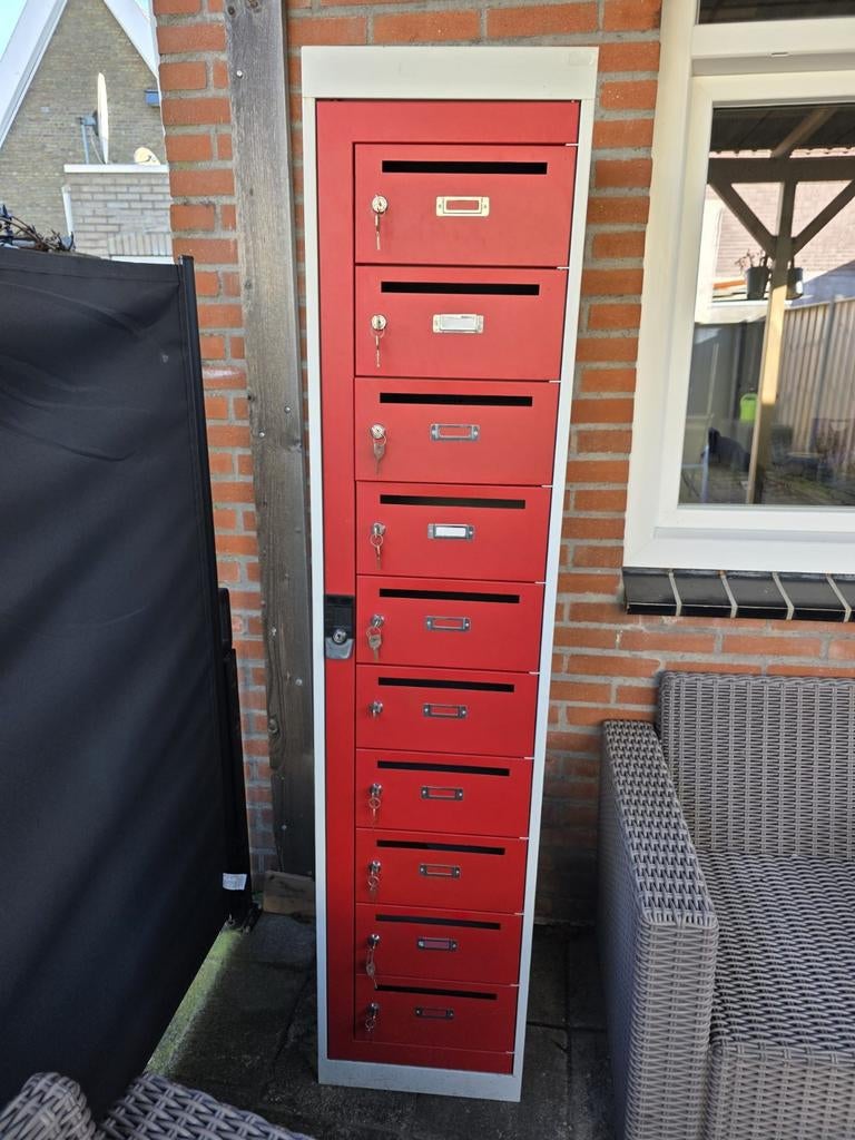 3x IJzeren Lockerkast post laptop  10 Vakken met Sleutel, Huis en Inrichting, Kasten | Lockerkasten, Ophalen of Verzenden, Gebruikt